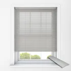 1126 Chateau Venetian Blinds